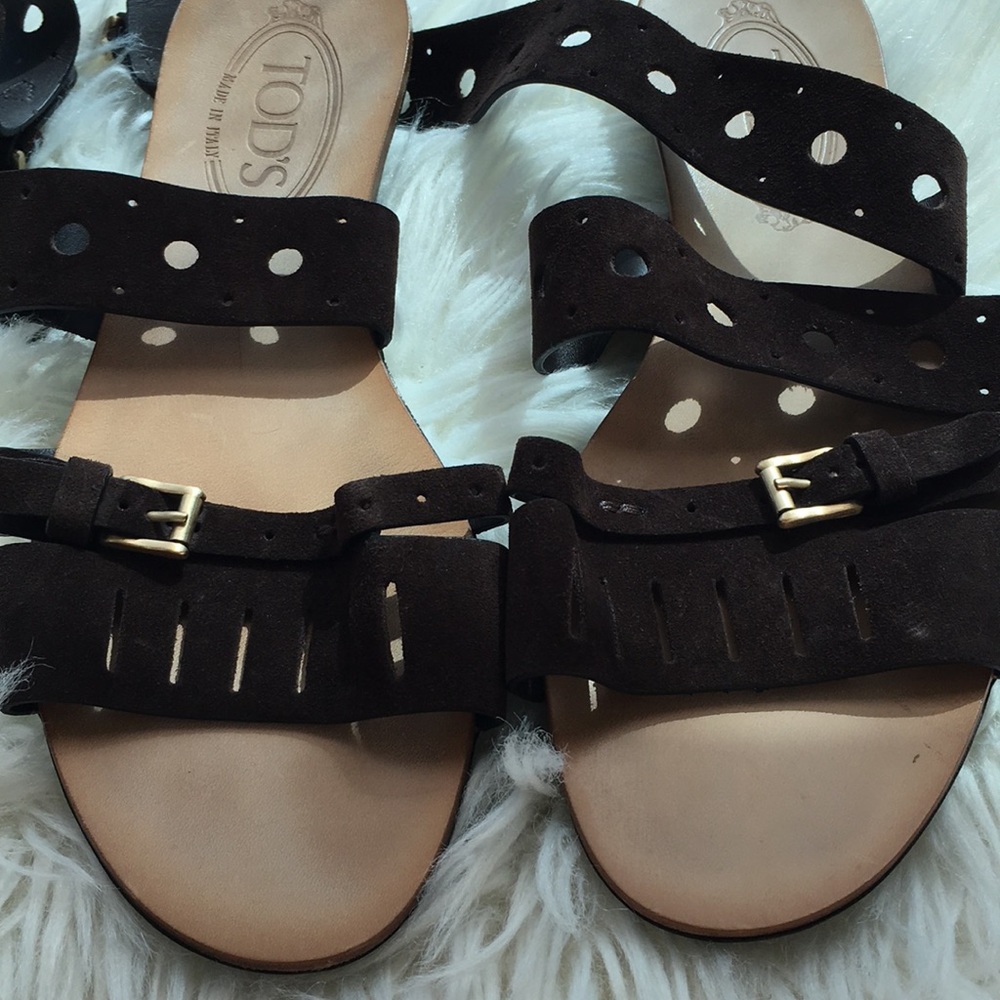 Tod’s Brown Suede “Forature” Cutout Sandals - Picture 8 of 10